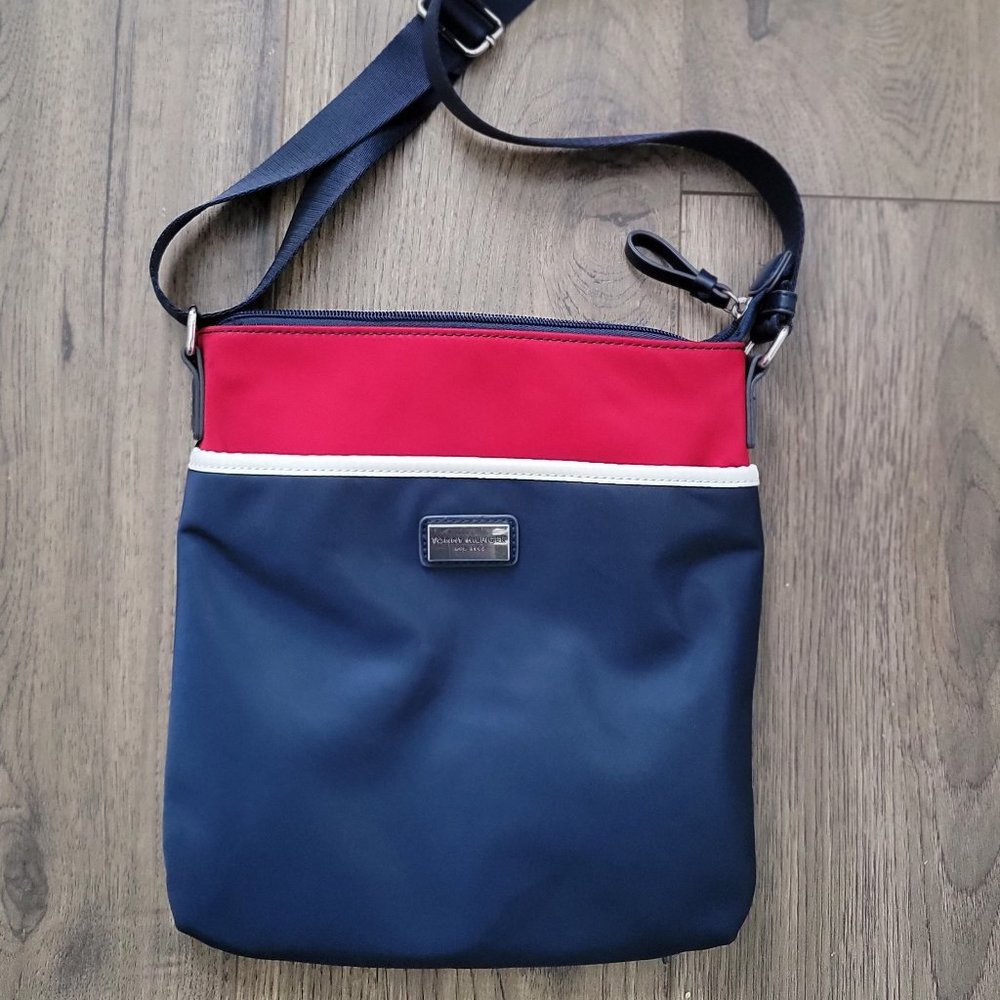 Tommy Hilfiger cross body purse